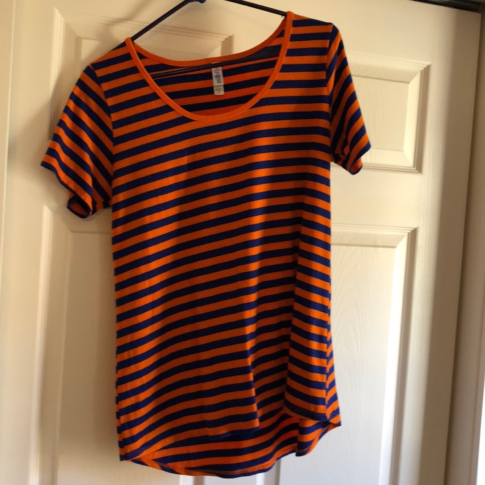 Lularoe Classic Tee